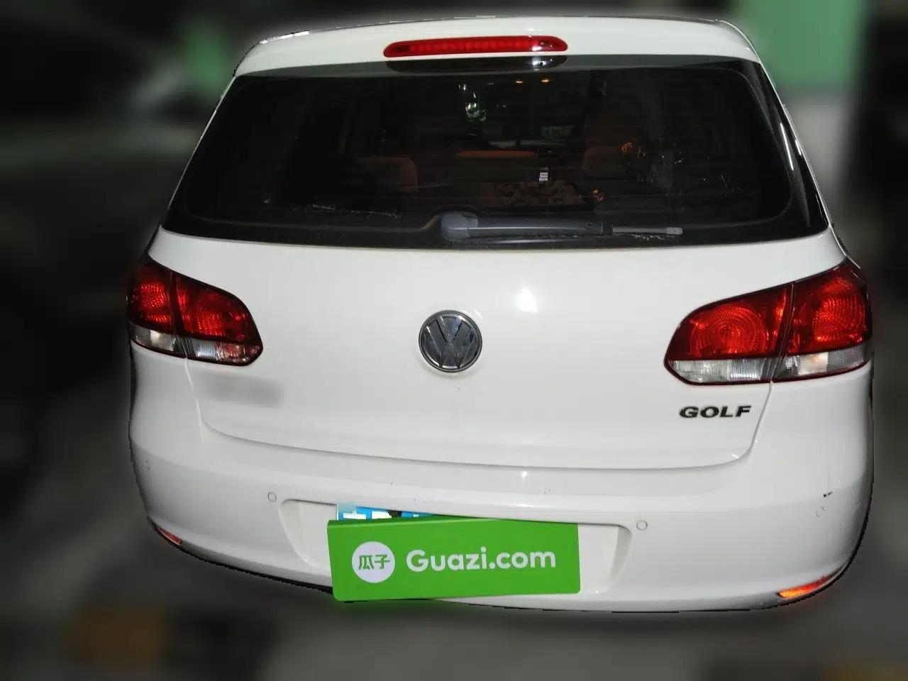 Volkswagen Golf 2012 1.6L Automatic Comfort Model — миниатюра 5