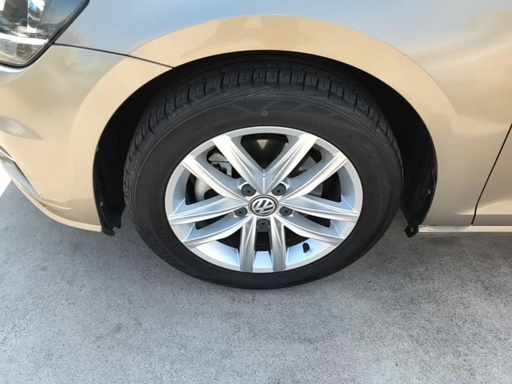 Volkswagen Golf 2018 230TSI Automatic Comfort Model — миниатюра 15