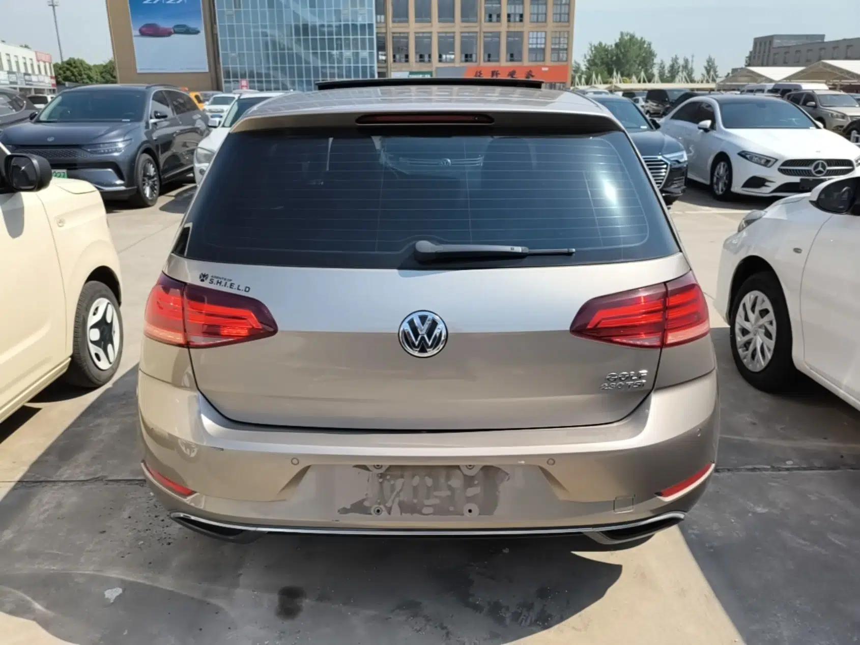 Volkswagen Golf 2018 230TSI Automatic Comfort Model — миниатюра 5