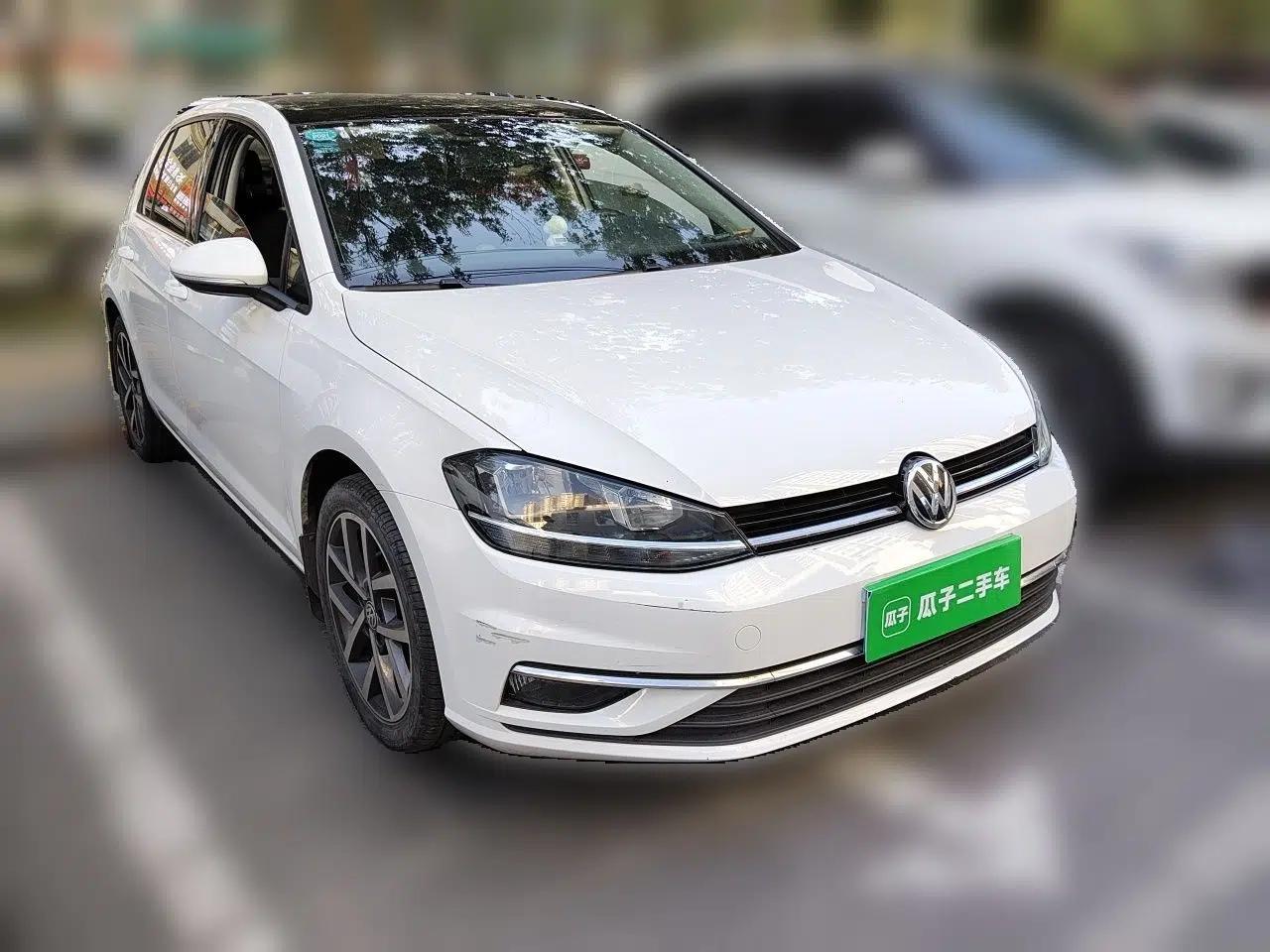 Volkswagen Golf 2020 200TSI DSG Comfortable and Ambitious Edition — миниатюра 3