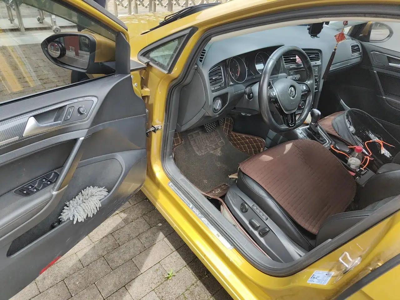 Volkswagen Golf 2018 230TSI Automatic Luxury Version — миниатюра 16