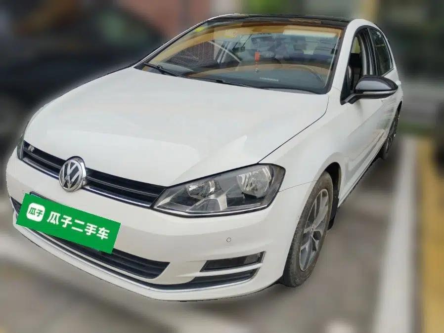 Volkswagen Golf 2017 230TSI Automatic Luxury Million-Vehicle Commemorative Edition — миниатюра 1