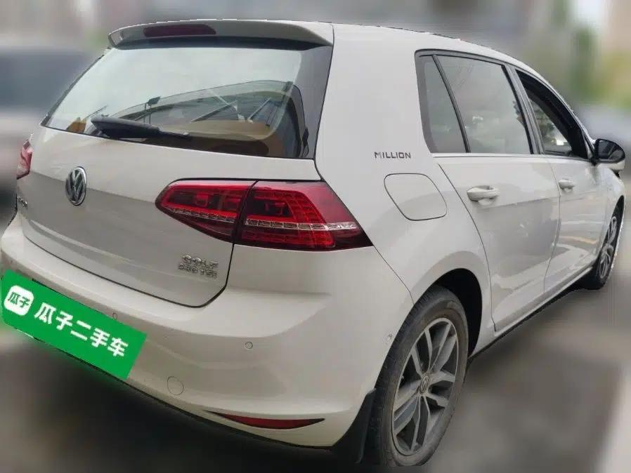 Volkswagen Golf 2017 230TSI Automatic Luxury Million-Vehicle Commemorative Edition — миниатюра 6