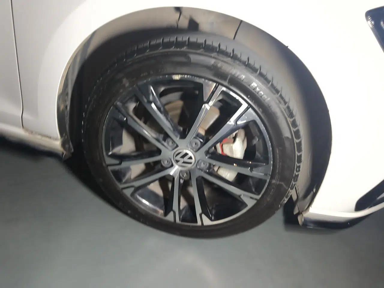 Volkswagen Golf 2018 280TSI Automatic R-Line Model — миниатюра 8