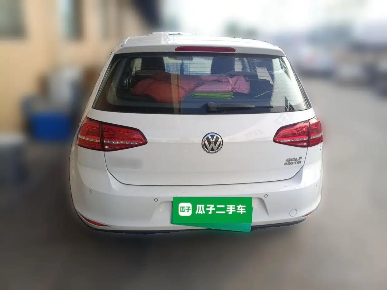 Volkswagen Golf 2016 230TSI Automatic Comfort Version — миниатюра 5