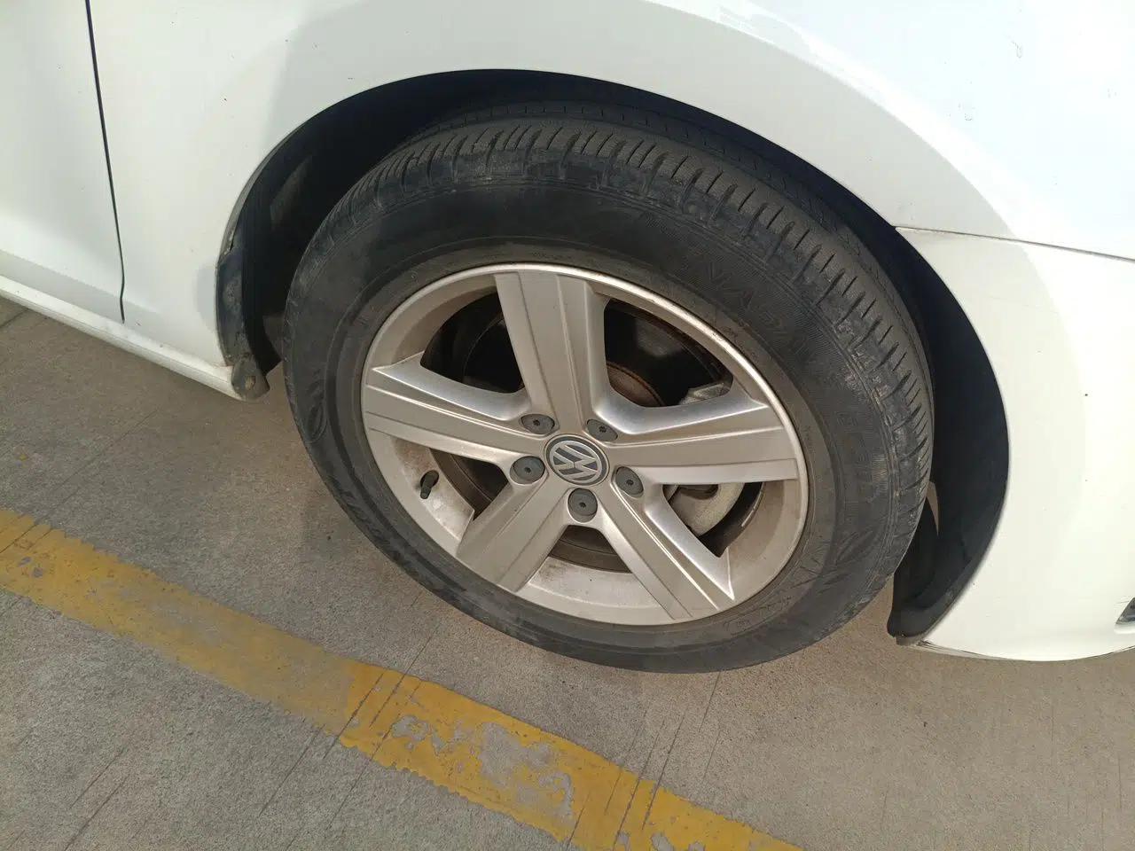 Volkswagen Golf 2016 230TSI Automatic Comfort Version — миниатюра 8