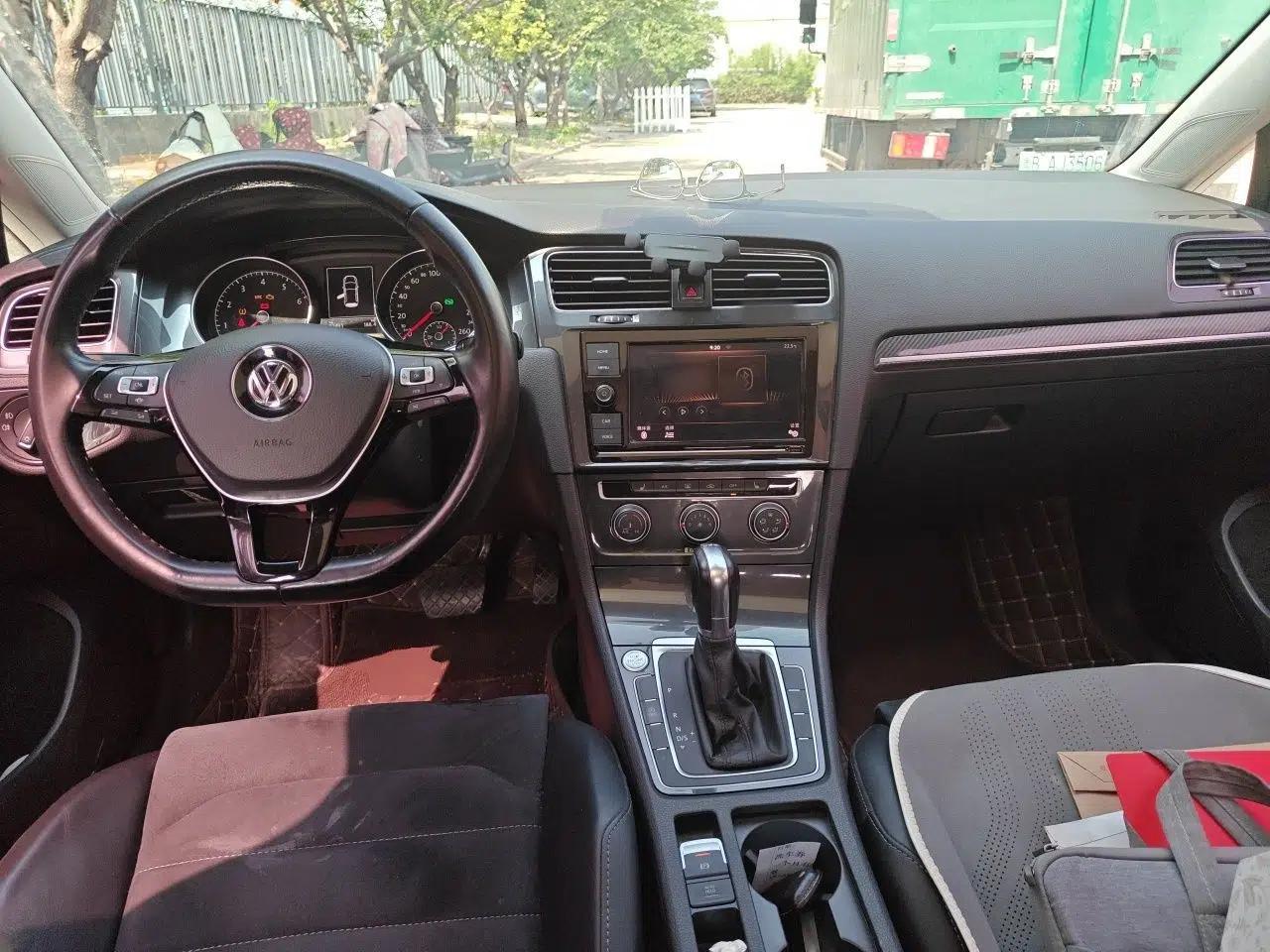 Volkswagen Golf 2019 280TSI DSG Luxury Version China V Standard — миниатюра 9