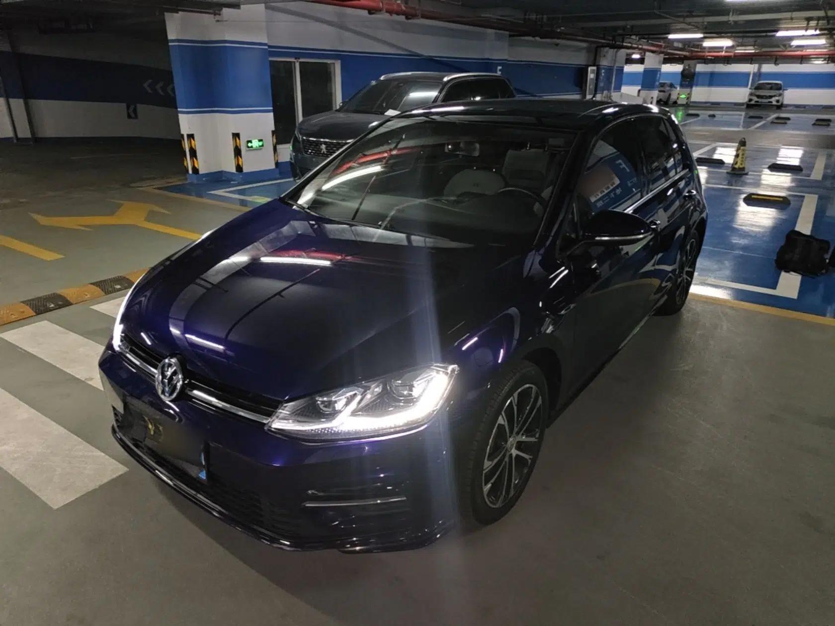 Volkswagen Golf 2020 Charming Edition 280TSI DSG R-Line — миниатюра 1