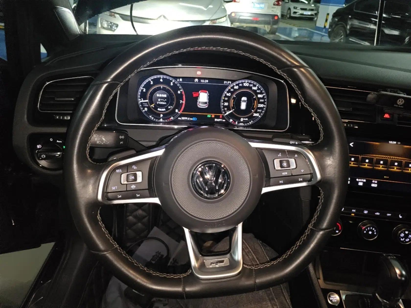 Volkswagen Golf 2020 Charming Edition 280TSI DSG R-Line — миниатюра 13