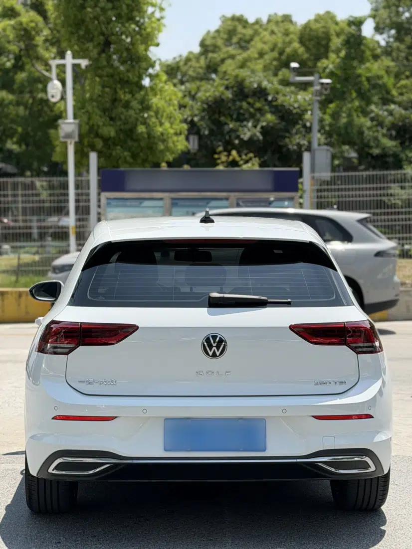Volkswagen Golf 2023 280TSI DSG Pro — миниатюра 4