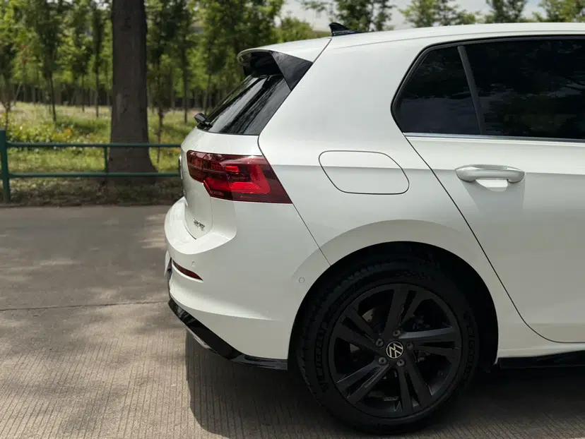 Volkswagen Golf 2021 280TSI DSG Pro First Edition — миниатюра 19