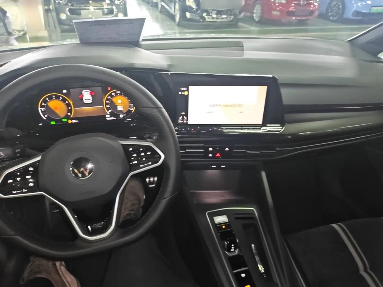 Volkswagen Golf 2021 280TSI DSG Pro First Edition — миниатюра 22