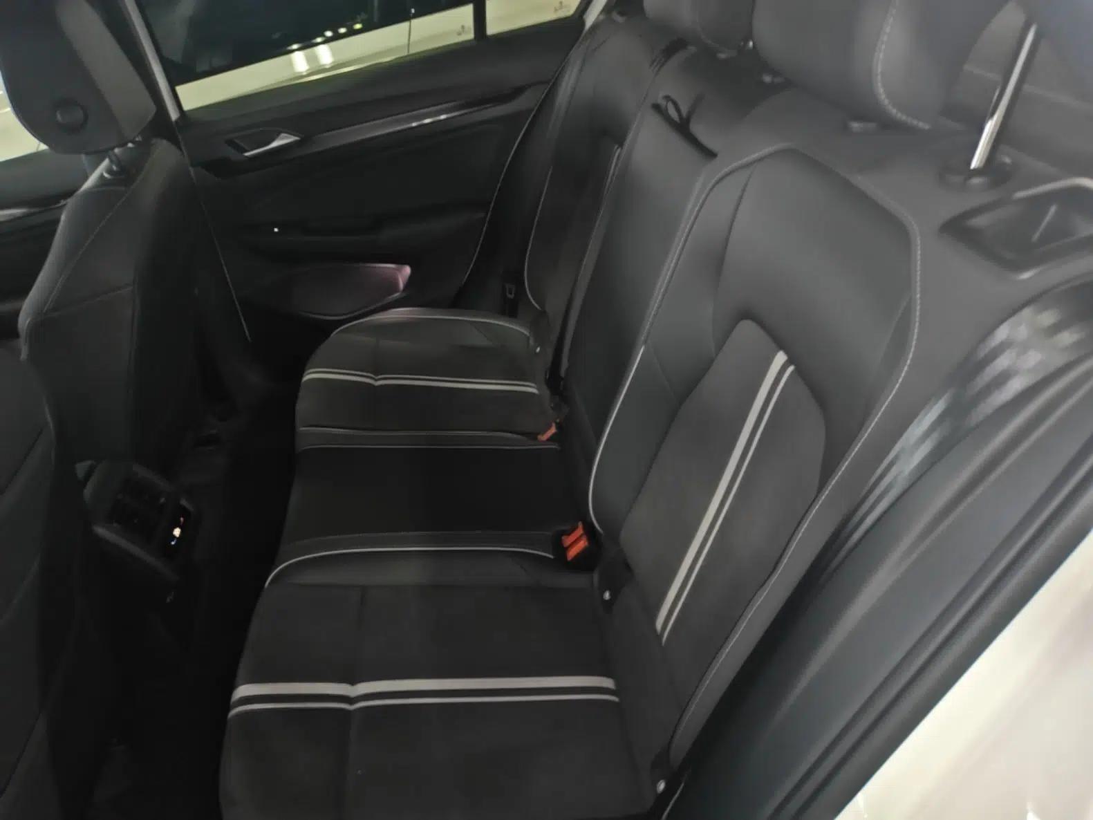 Volkswagen Golf 2021 280TSI DSG Pro First Edition — миниатюра 30
