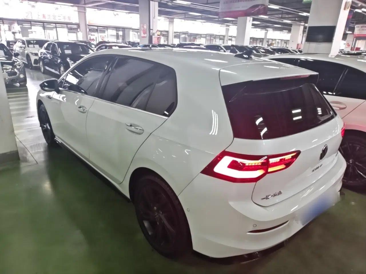 Volkswagen Golf 2021 280TSI DSG Pro First Edition — миниатюра 4