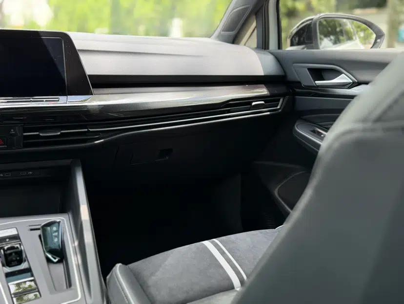 Volkswagen Golf 2021 280TSI DSG Pro First Edition — миниатюра 34