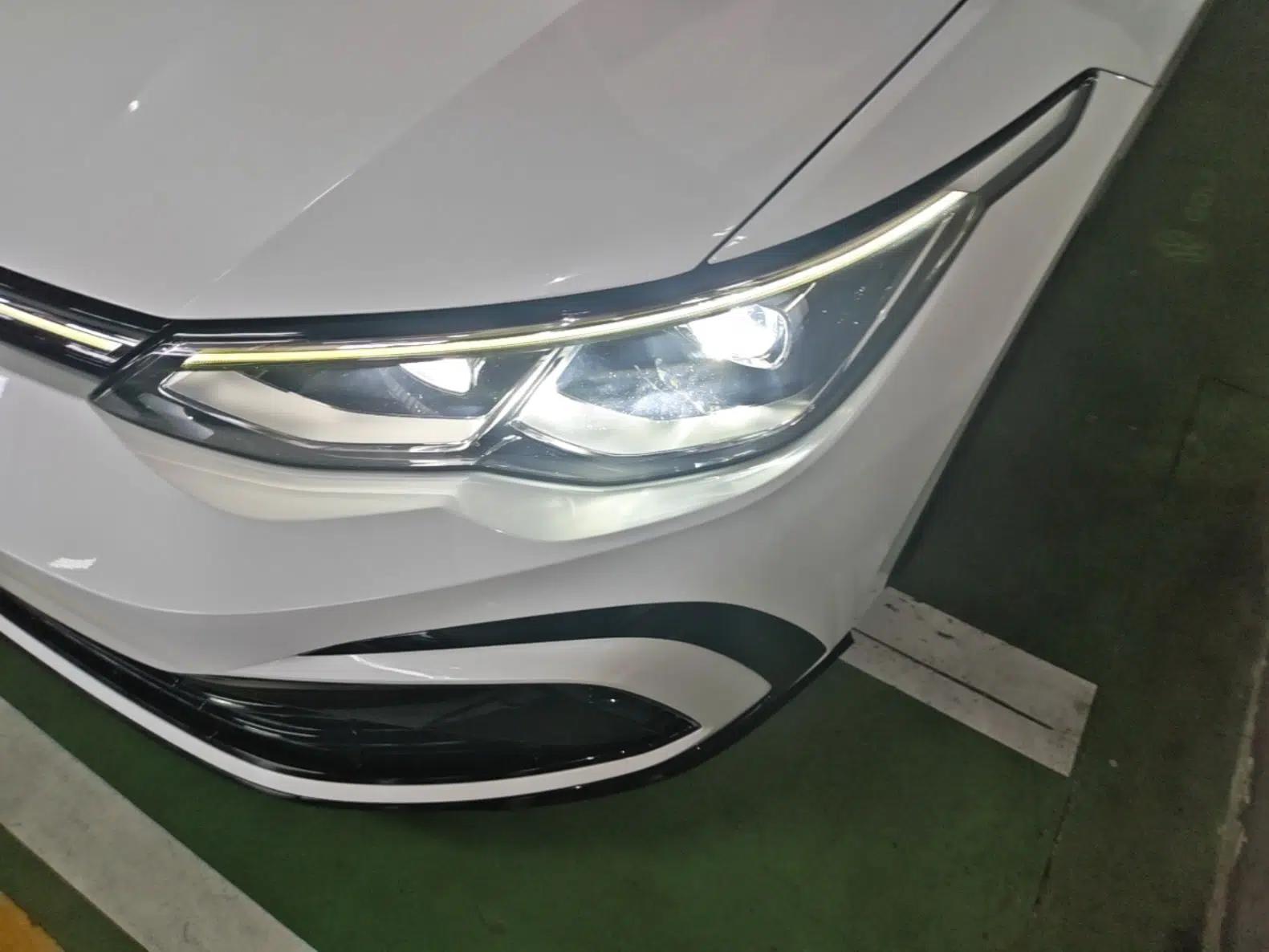 Volkswagen Golf 2021 280TSI DSG Pro First Edition — миниатюра 8