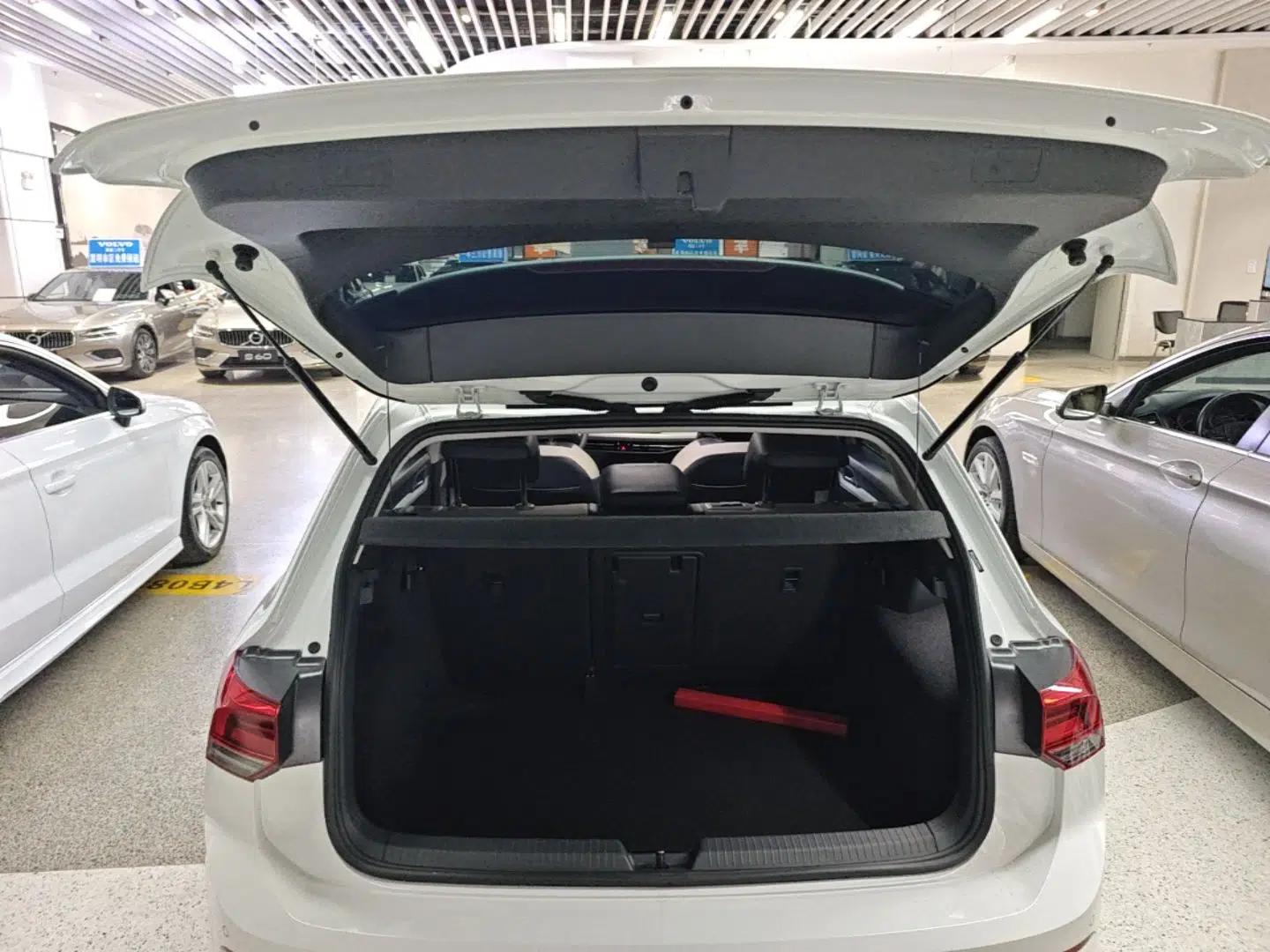 Volkswagen Golf 2023 Facelift 280TSI DSG Pro — миниатюра 22