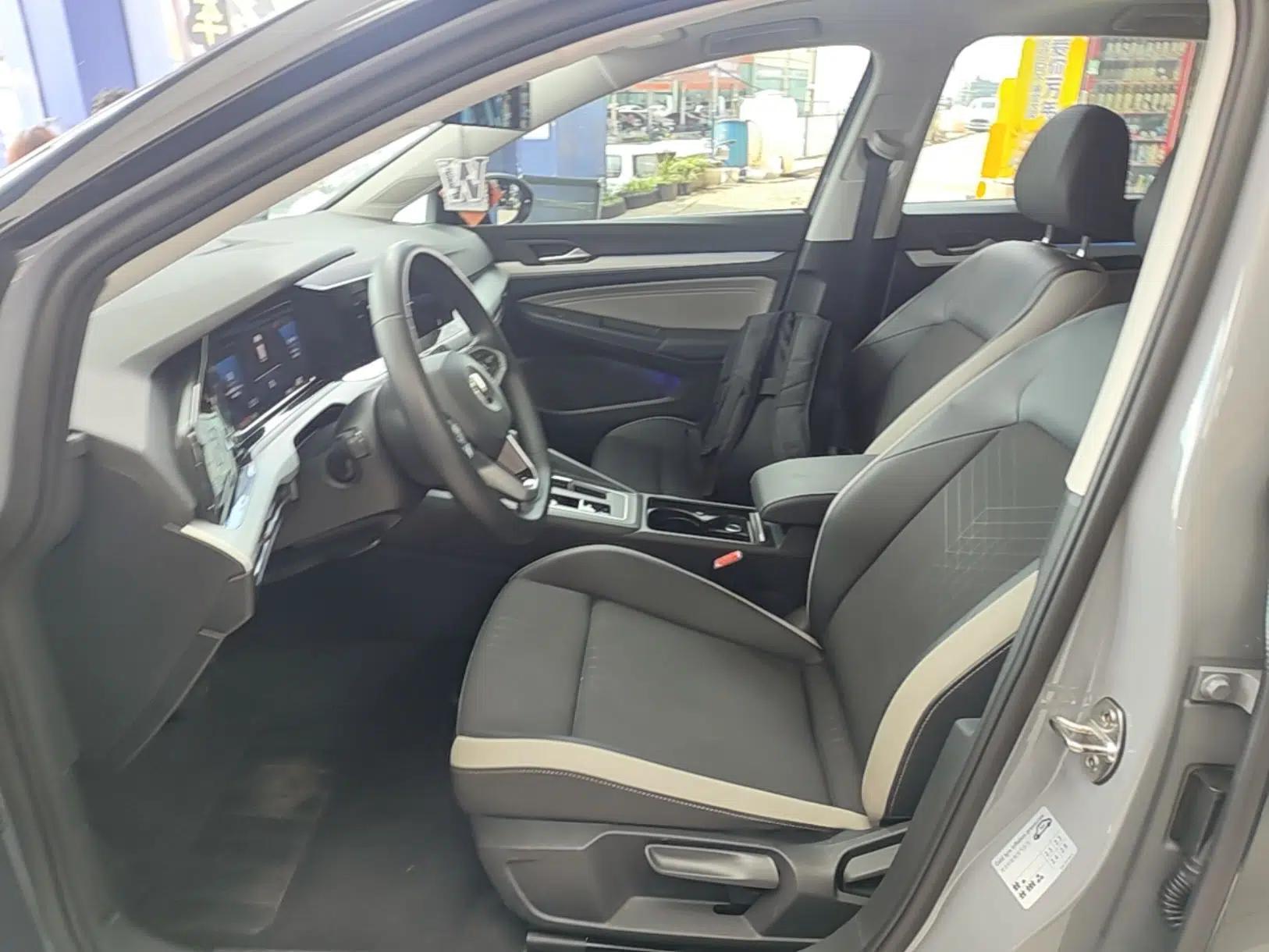 Volkswagen Golf 2023 280TSI DSG Pro — миниатюра 17