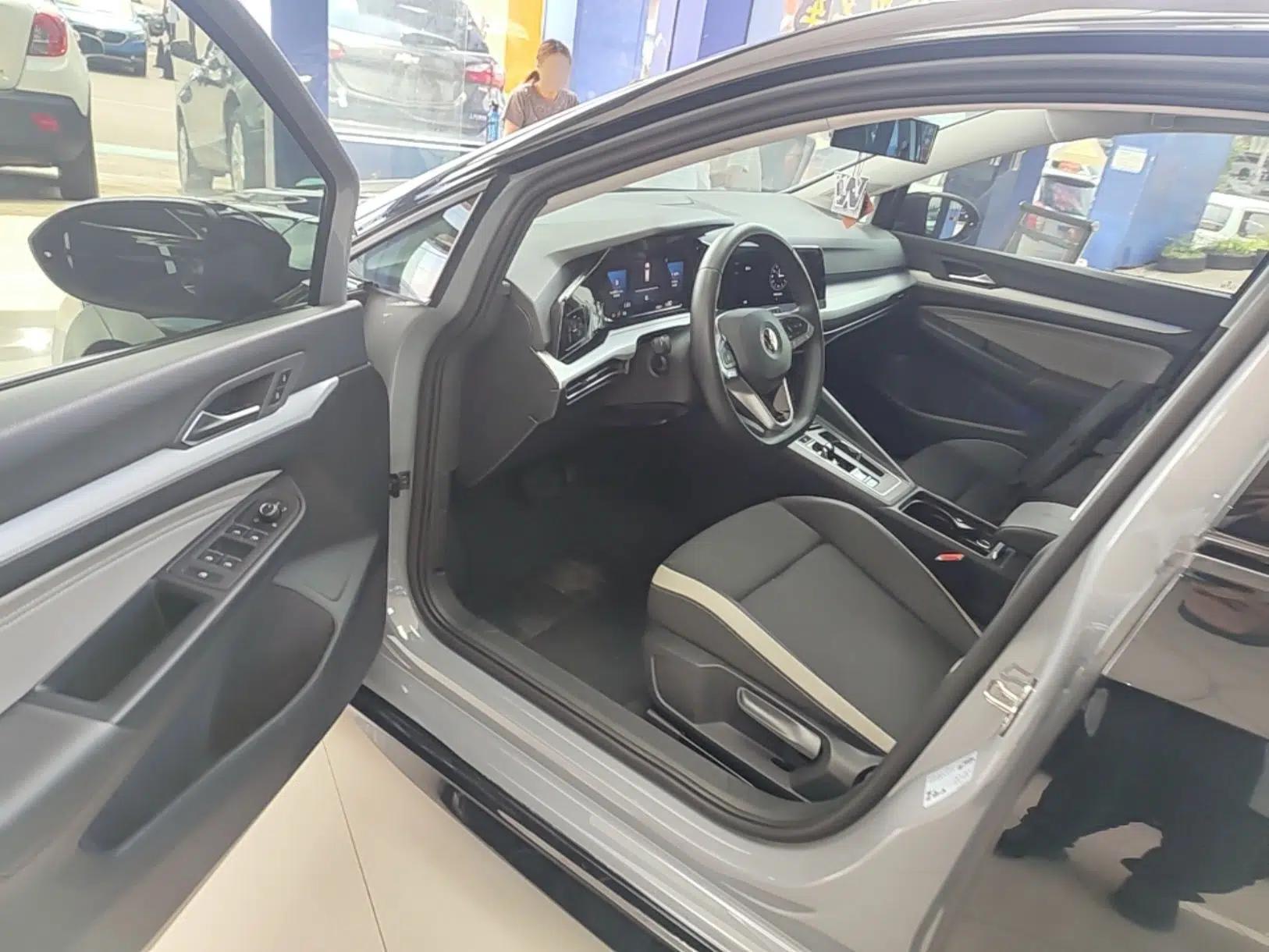 Volkswagen Golf 2023 280TSI DSG Pro — миниатюра 18