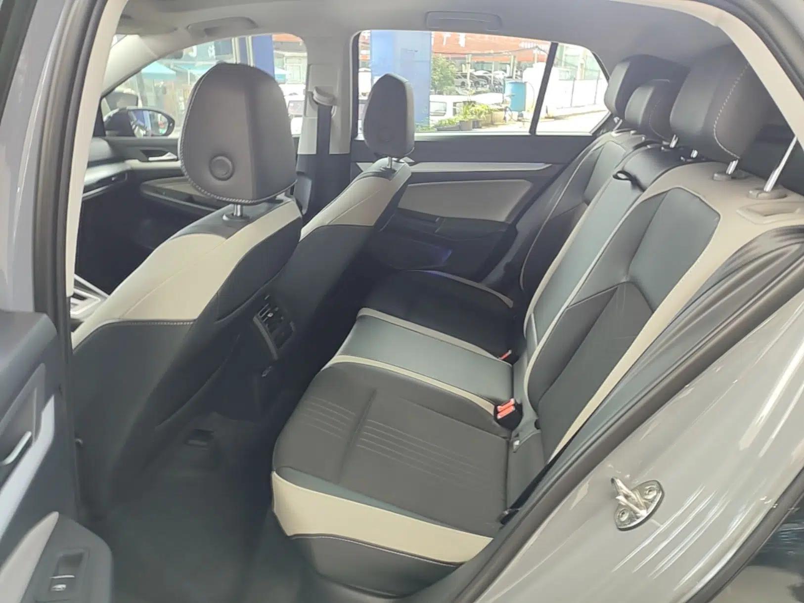 Volkswagen Golf 2023 280TSI DSG Pro — миниатюра 20