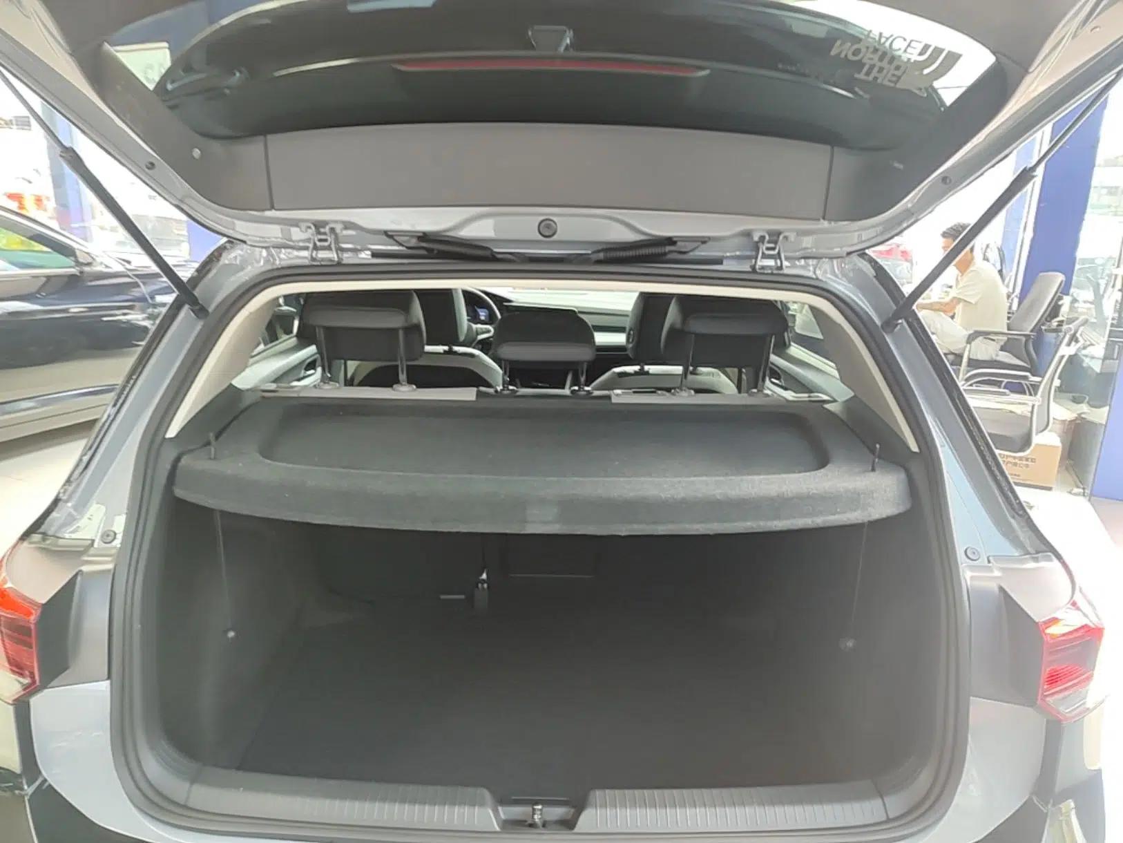 Volkswagen Golf 2023 280TSI DSG Pro — миниатюра 22