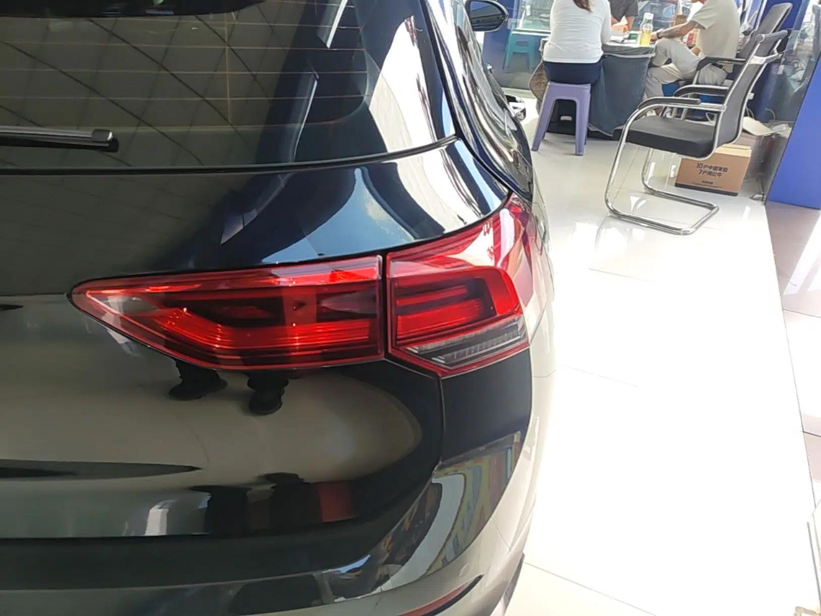 Volkswagen Golf 2023 280TSI DSG Pro — миниатюра 9