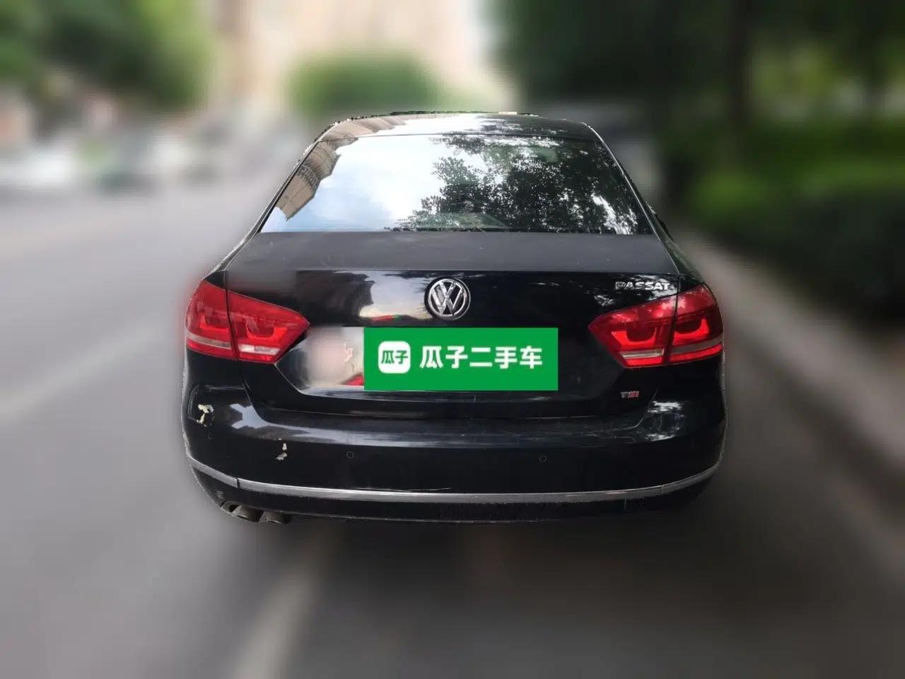 Volkswagen Passat 2014 1.8TSI DSG Prestige Navigation Edition — миниатюра 5