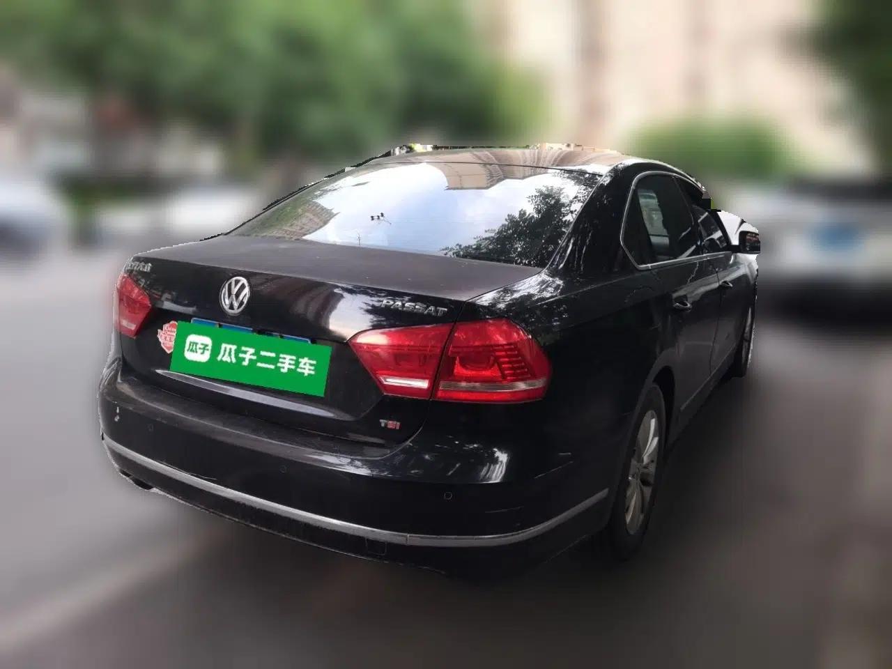 Volkswagen Passat 2014 1.8TSI DSG Prestige Navigation Edition — миниатюра 6