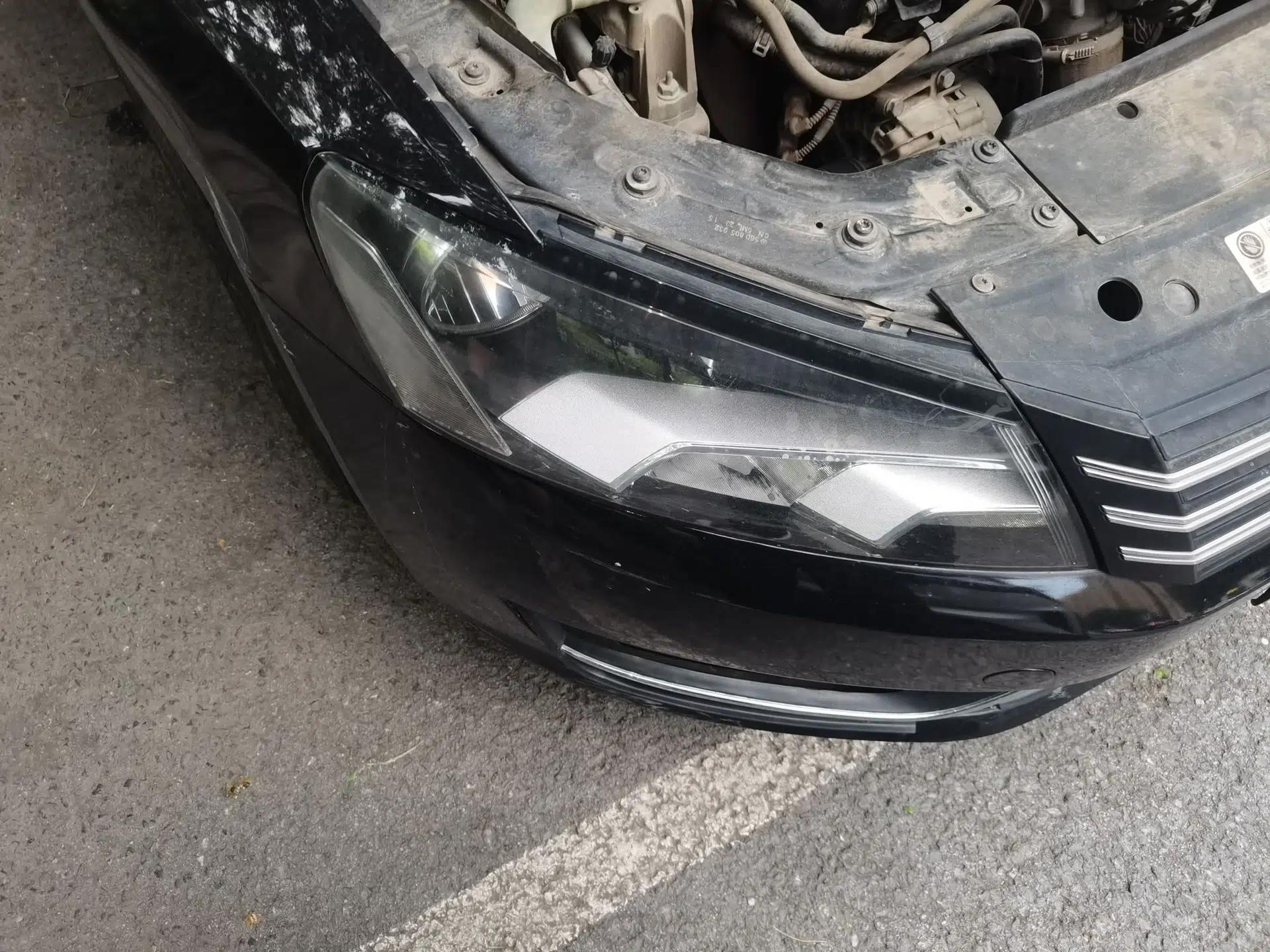 Volkswagen Passat 2014 1.8TSI DSG Prestige Navigation Edition — миниатюра 7