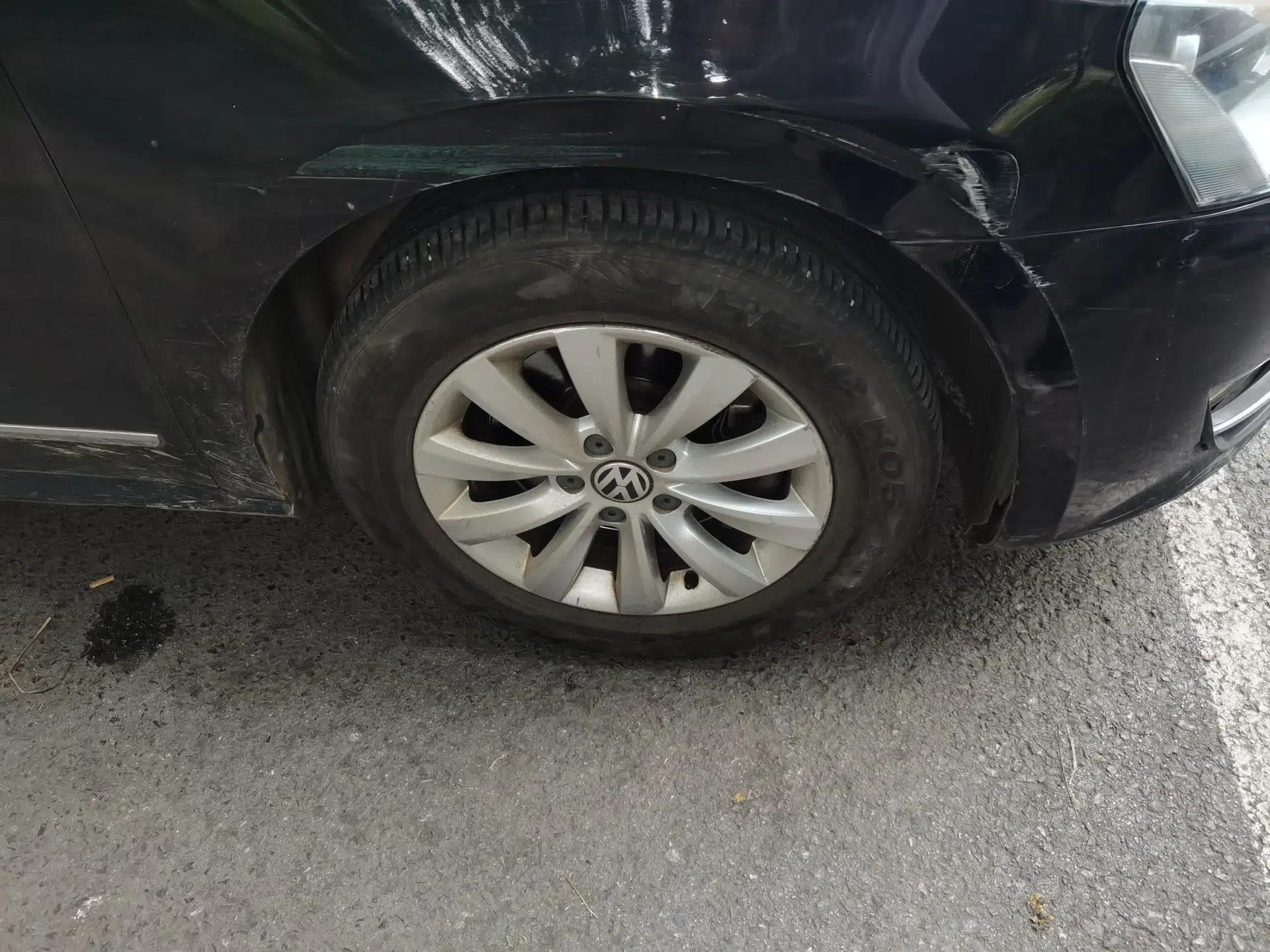 Volkswagen Passat 2014 1.8TSI DSG Prestige Navigation Edition — миниатюра 8