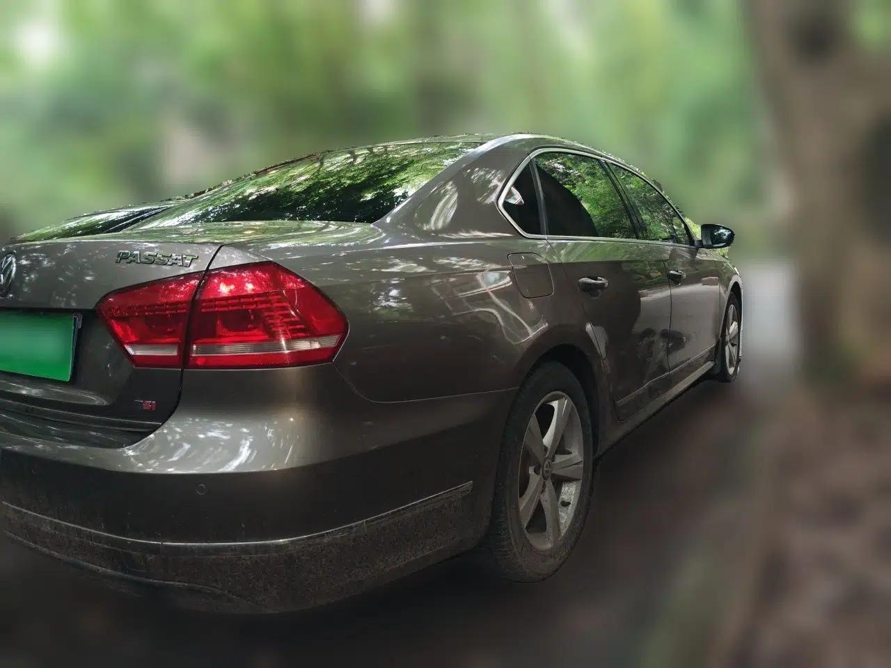Volkswagen Passat 2011 1.8TSI DSG Prestige Edition — миниатюра 6