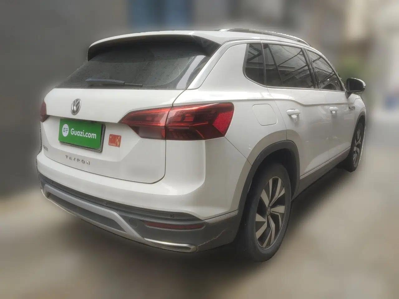 Volkswagen Tayron 2022 280TSI Two-Wheel Drive Luxury Smart Connectivity Version — миниатюра 6