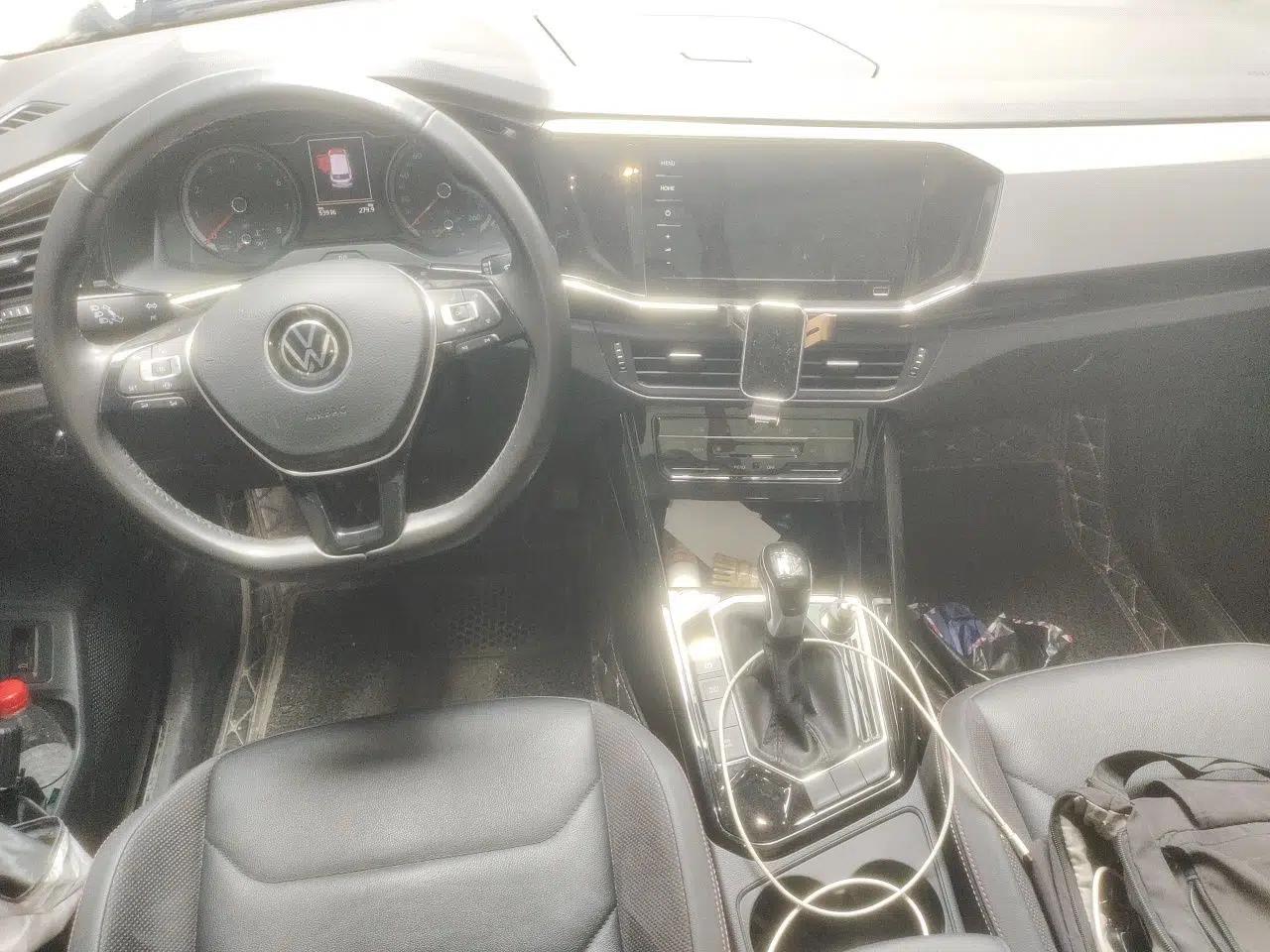 Volkswagen Tayron 2022 280TSI Two-Wheel Drive Luxury Smart Connectivity Version — миниатюра 9