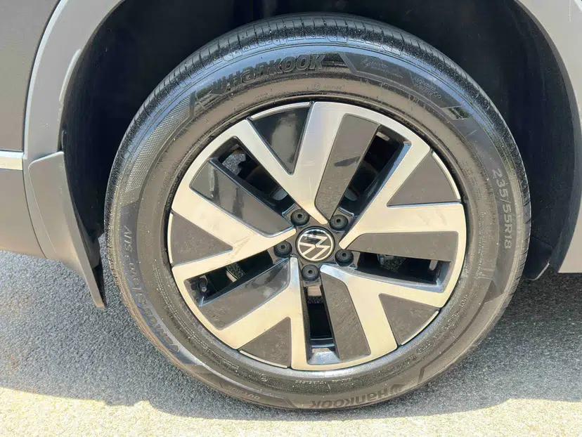 Volkswagen Tayron 2024 330TSI Two-Wheel Drive Luxury Plus Advanced Version — миниатюра 7