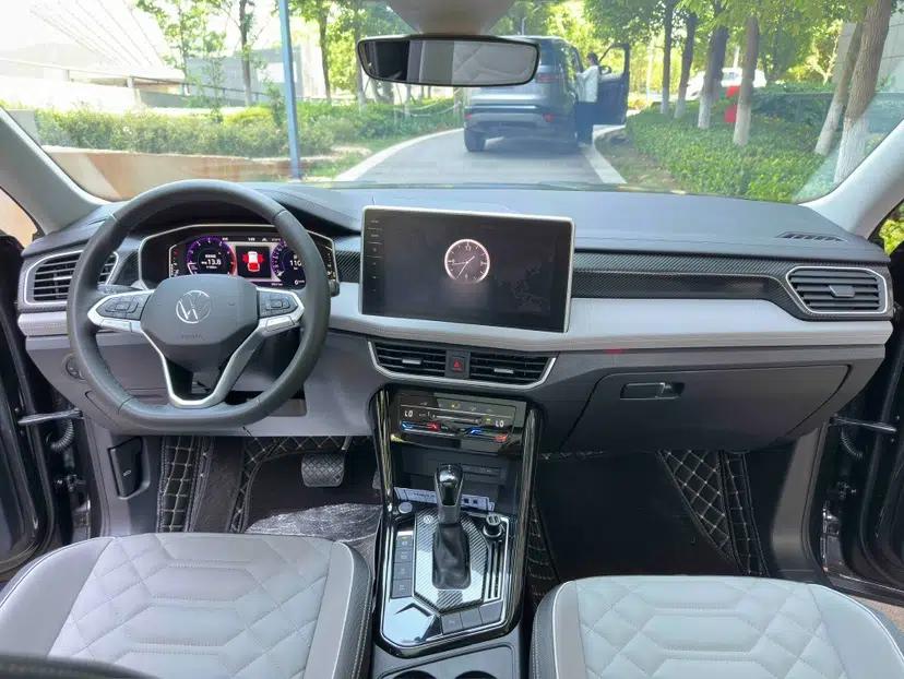 Volkswagen Tayron 2024 330TSI Two-Wheel Drive Luxury Plus Advanced Version — миниатюра 9