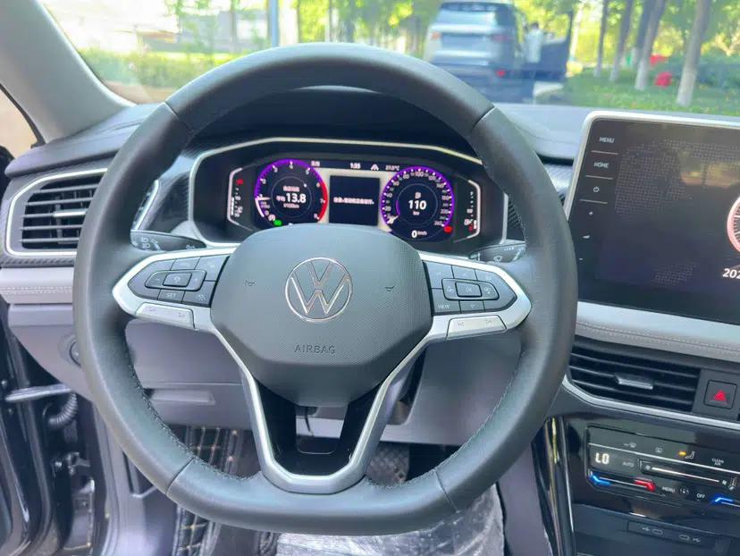 Volkswagen Tayron 2024 330TSI Two-Wheel Drive Luxury Plus Advanced Version — миниатюра 10