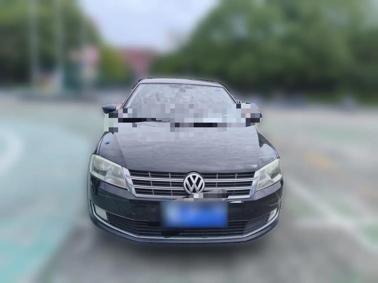 Volkswagen Lavida 2013 1.4 TSI DSG Luxury Navigation Edition — миниатюра 2