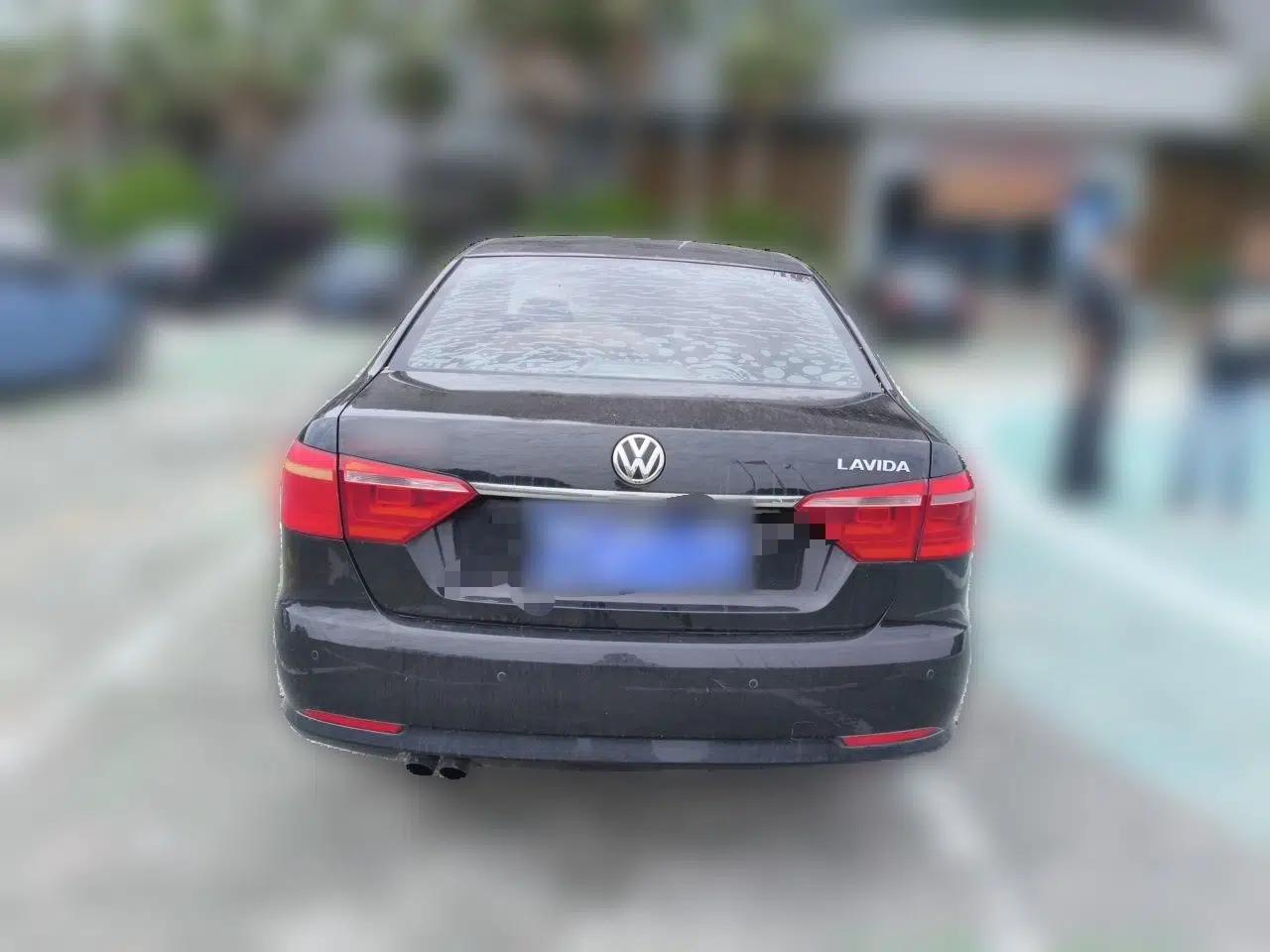 Volkswagen Lavida 2013 1.4 TSI DSG Luxury Navigation Edition — миниатюра 5
