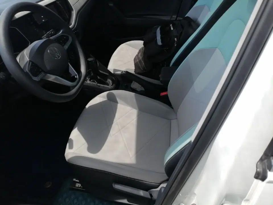 Volkswagen Lavida 2023 New Sharp 1.5L Automatic New Wish Edition — миниатюра 22