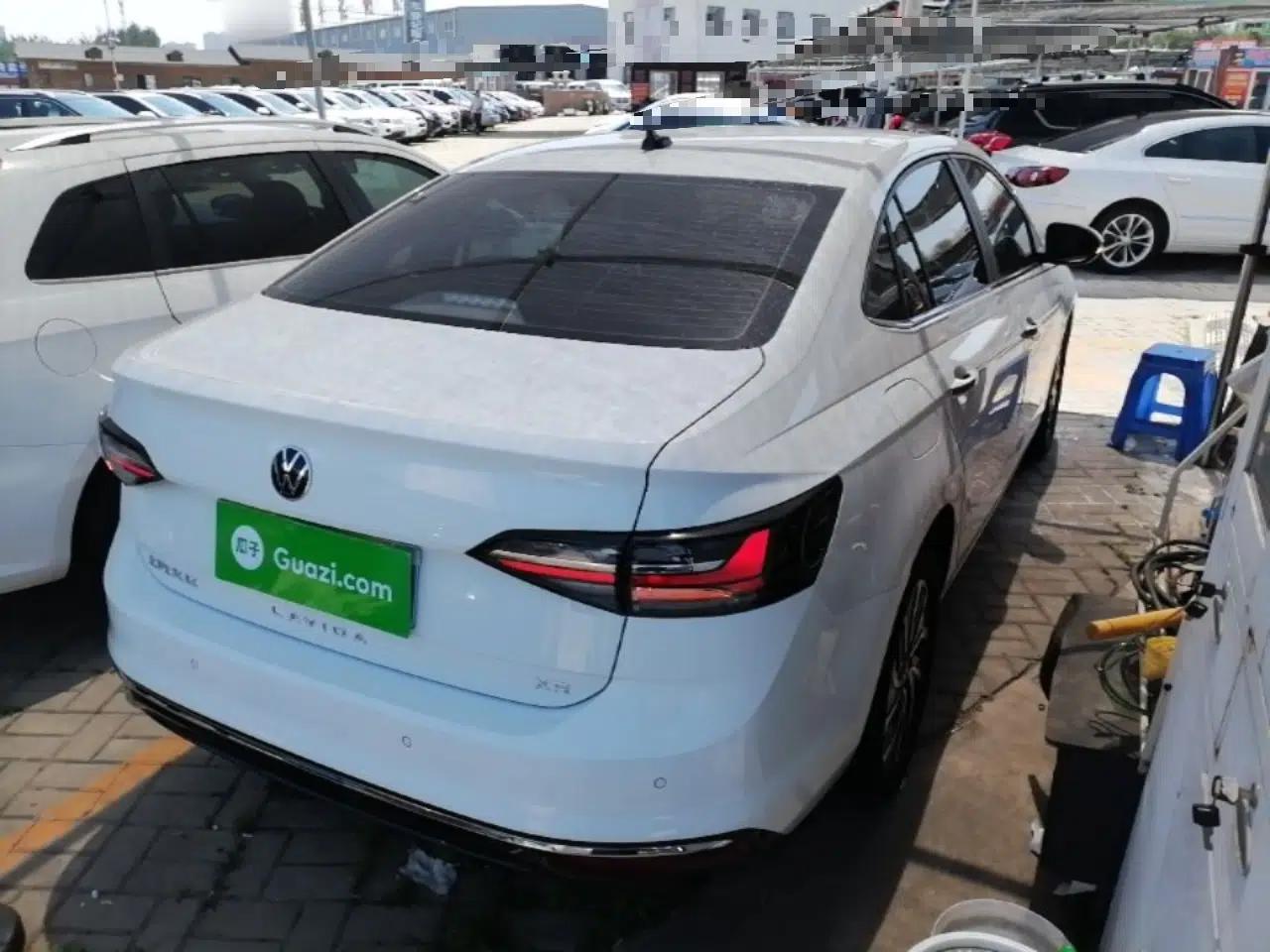 Volkswagen Lavida 2023 New Sharp 1.5L Automatic New Wish Edition — миниатюра 6