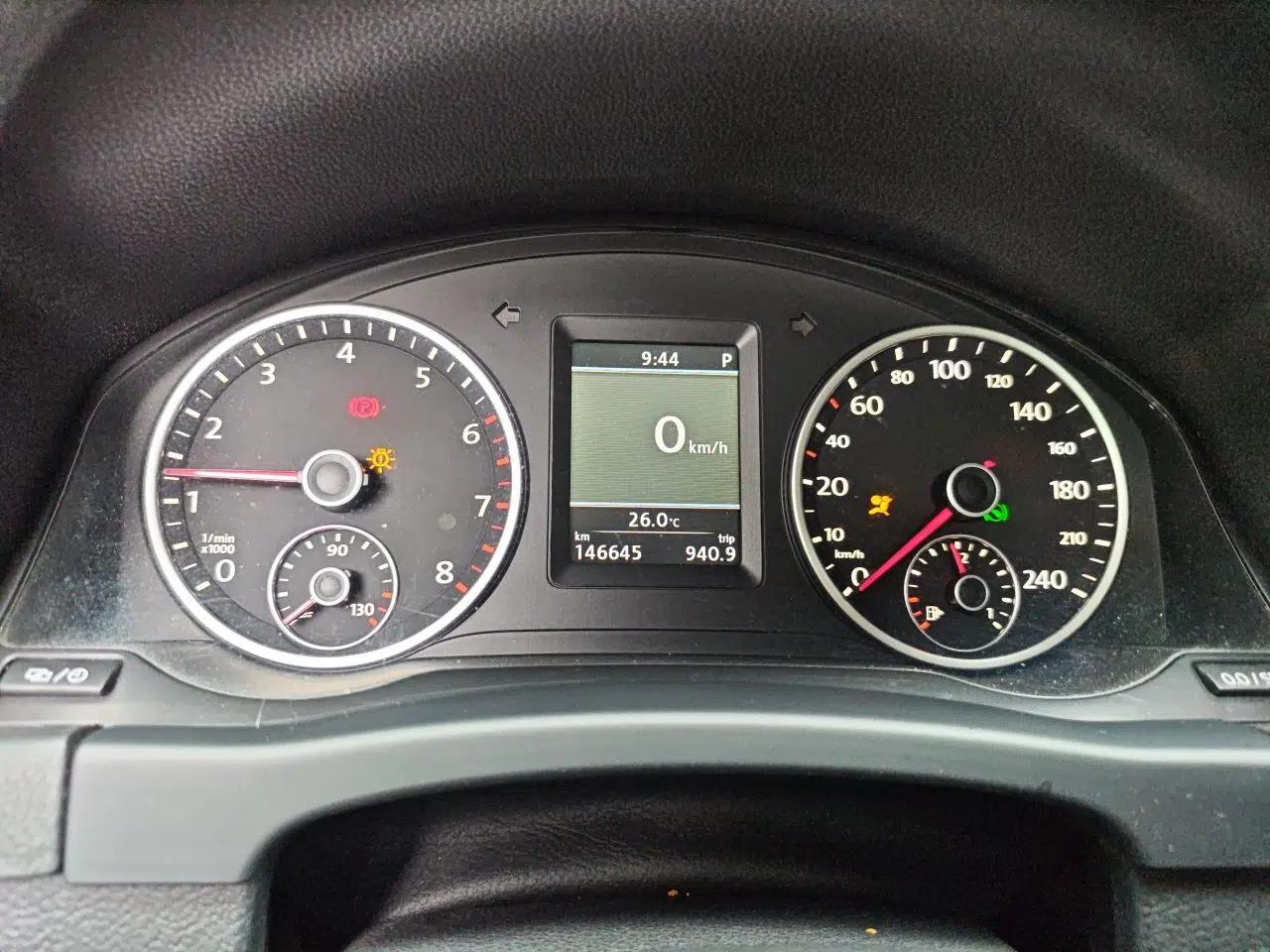 Volkswagen Tiguan 2013 1.8TSI Automatic Two-Wheel Drive Luxury Model — миниатюра 12