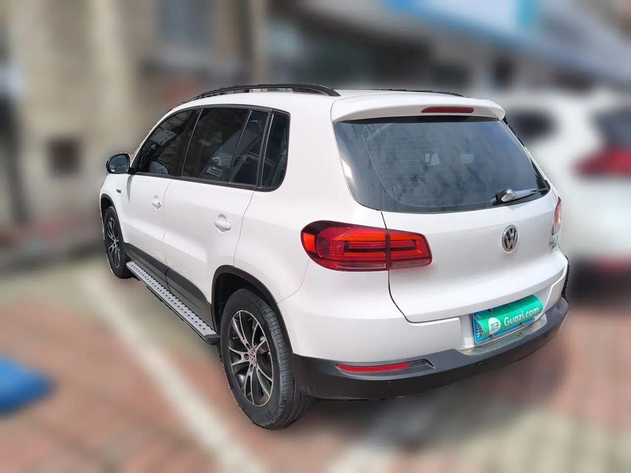 Volkswagen Tiguan 2014 1.8TSI Automatic 2WD 30th Anniversary Edition — миниатюра 4