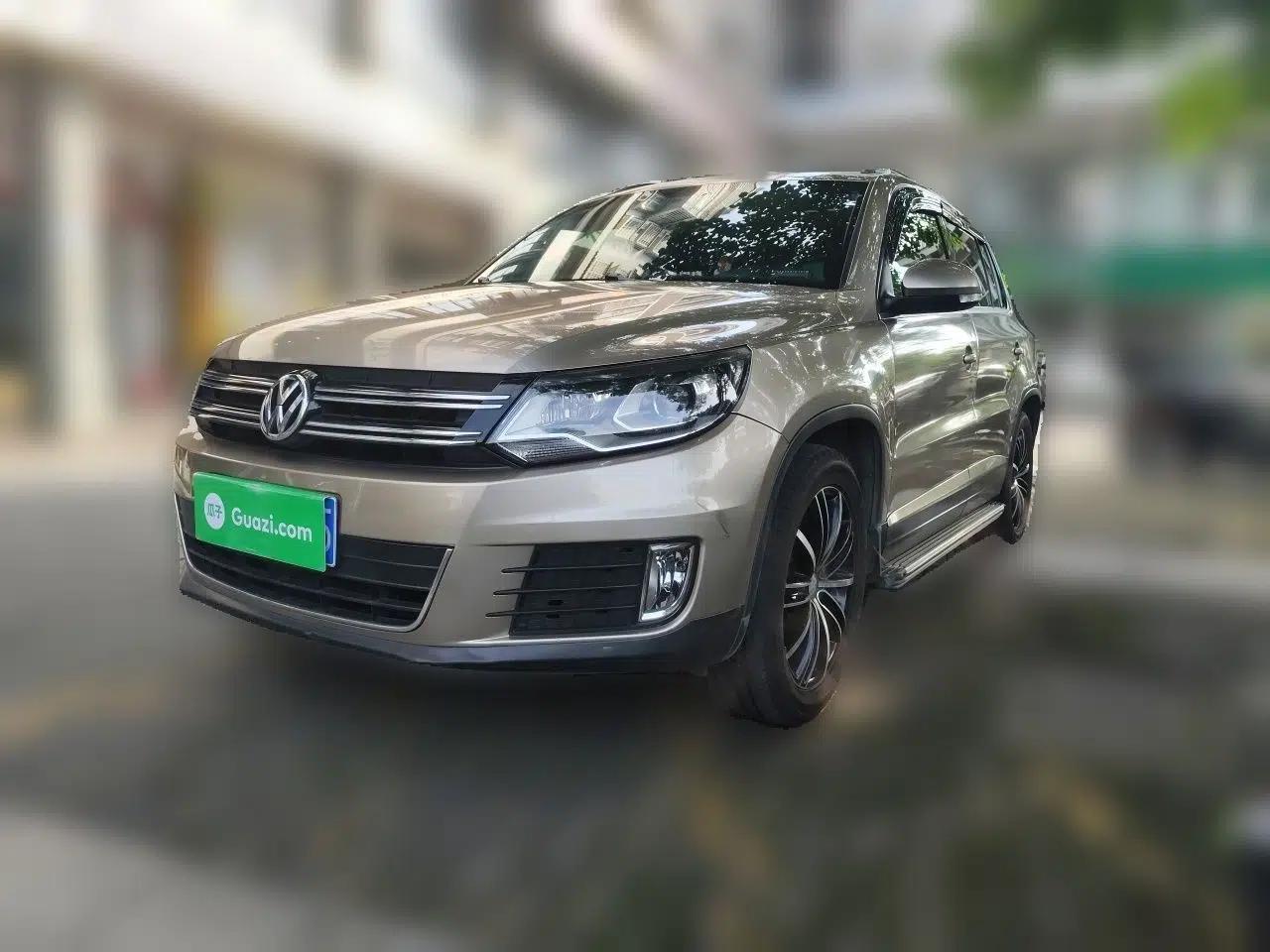 Volkswagen Tiguan 2015 1.8TSI Automatic Two-Wheel Drive Trend Edition — миниатюра 1