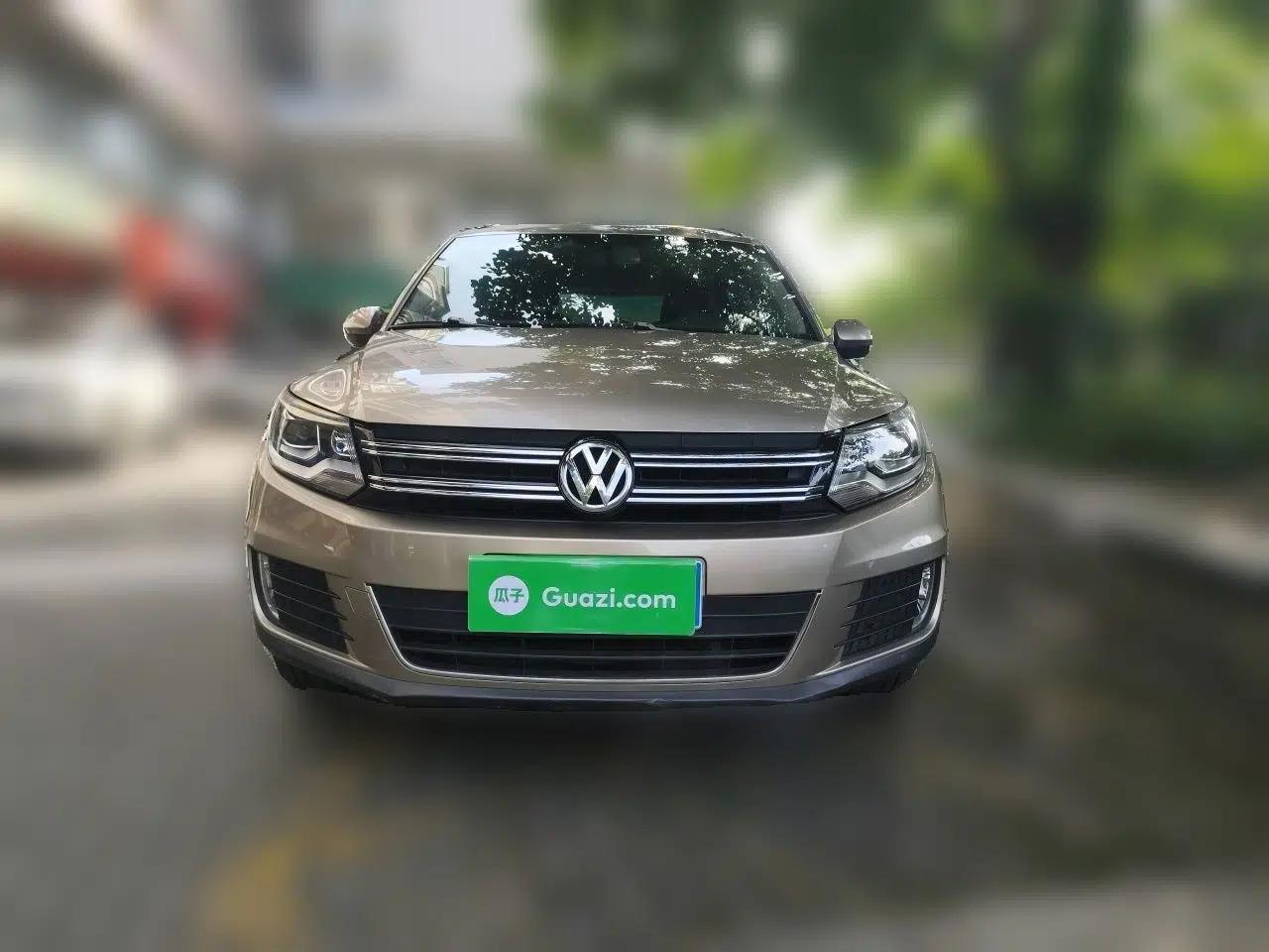 Volkswagen Tiguan 2015 1.8TSI Automatic Two-Wheel Drive Trend Edition — миниатюра 2