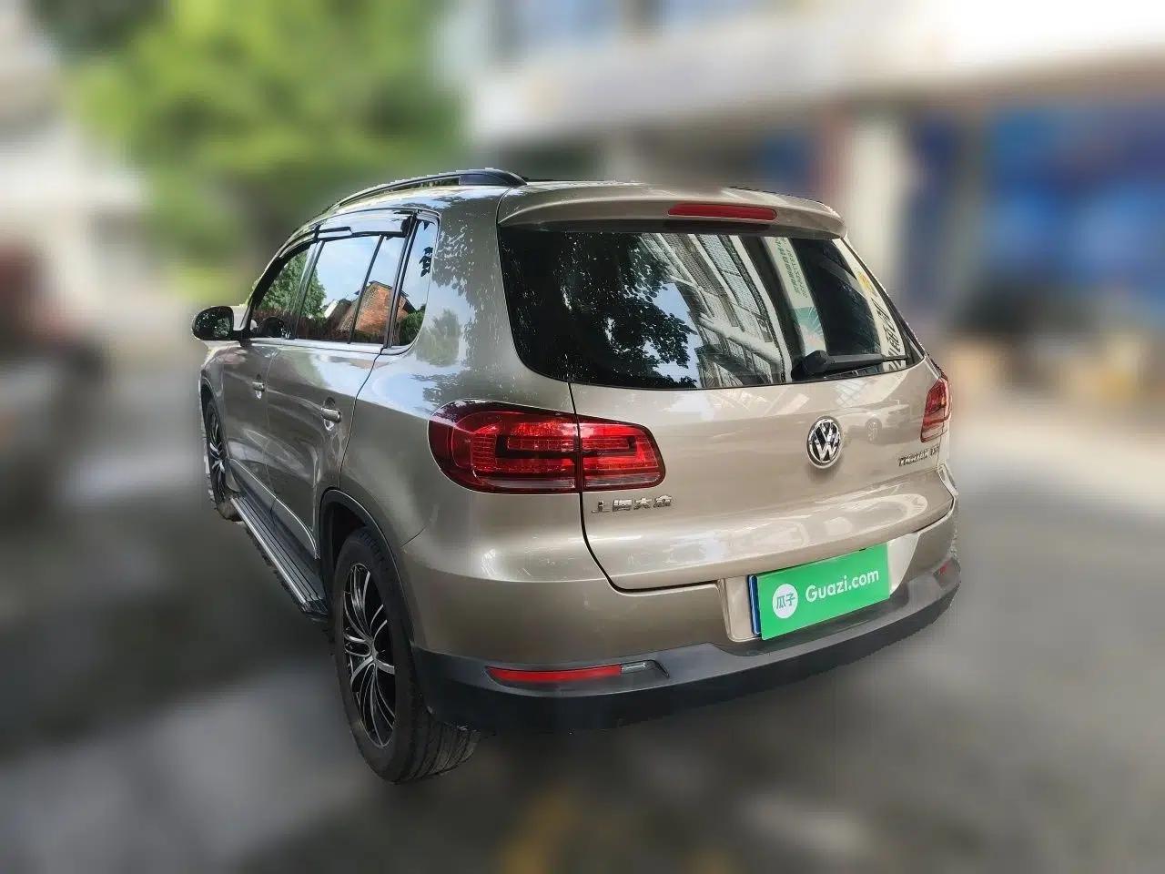 Volkswagen Tiguan 2015 1.8TSI Automatic Two-Wheel Drive Trend Edition — миниатюра 4