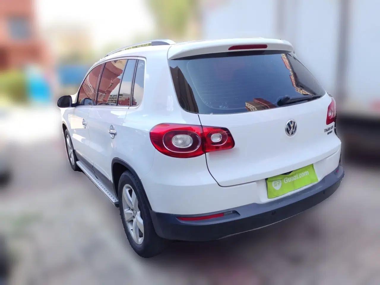 Volkswagen Tiguan 2012 1.8TSI Automatic All-Wheel Drive Elite Edition — миниатюра 4