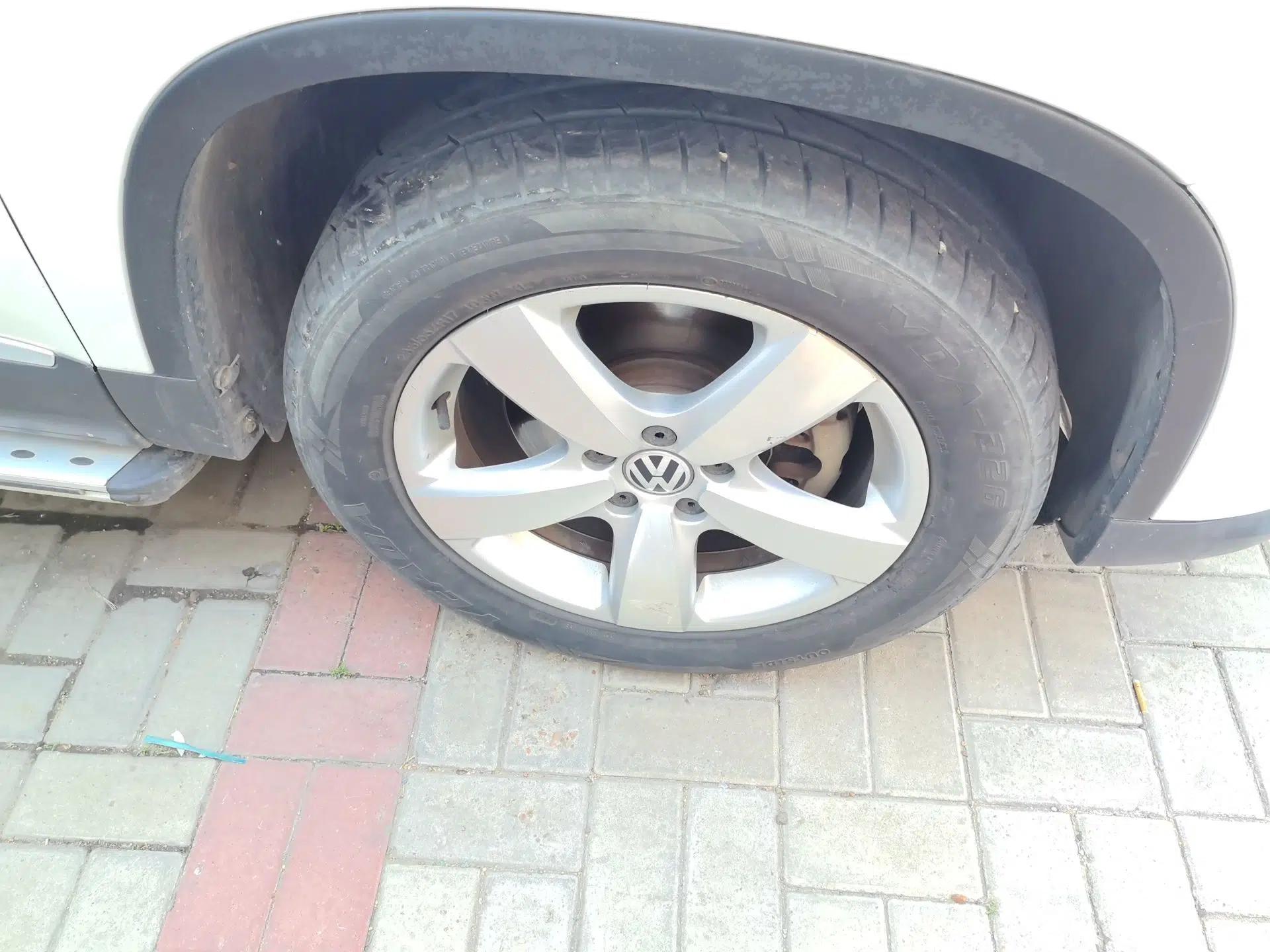 Volkswagen Tiguan 2012 1.8TSI Automatic All-Wheel Drive Elite Edition — миниатюра 8