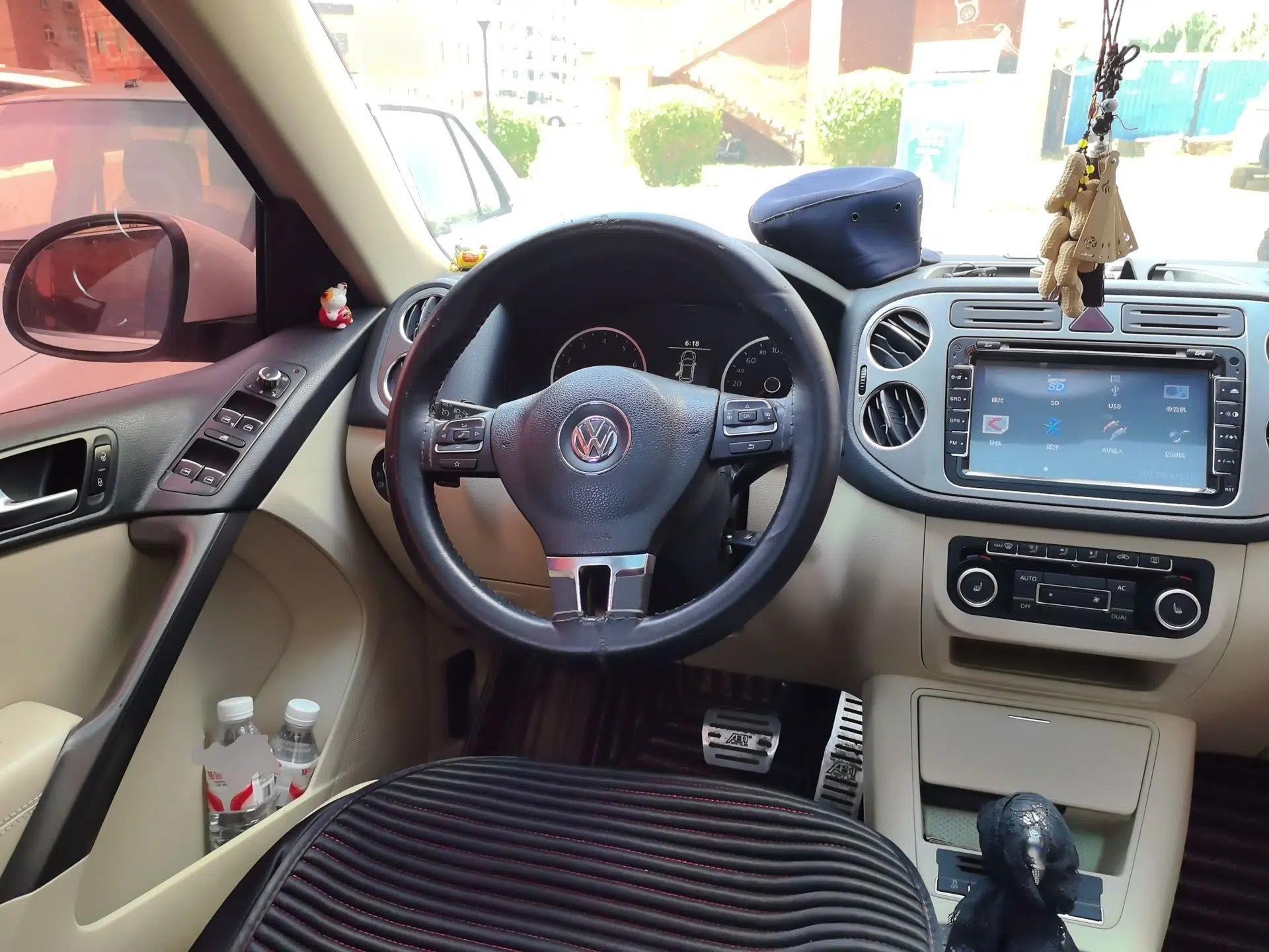 Volkswagen Tiguan 2012 1.8TSI Automatic All-Wheel Drive Elite Edition — миниатюра 10