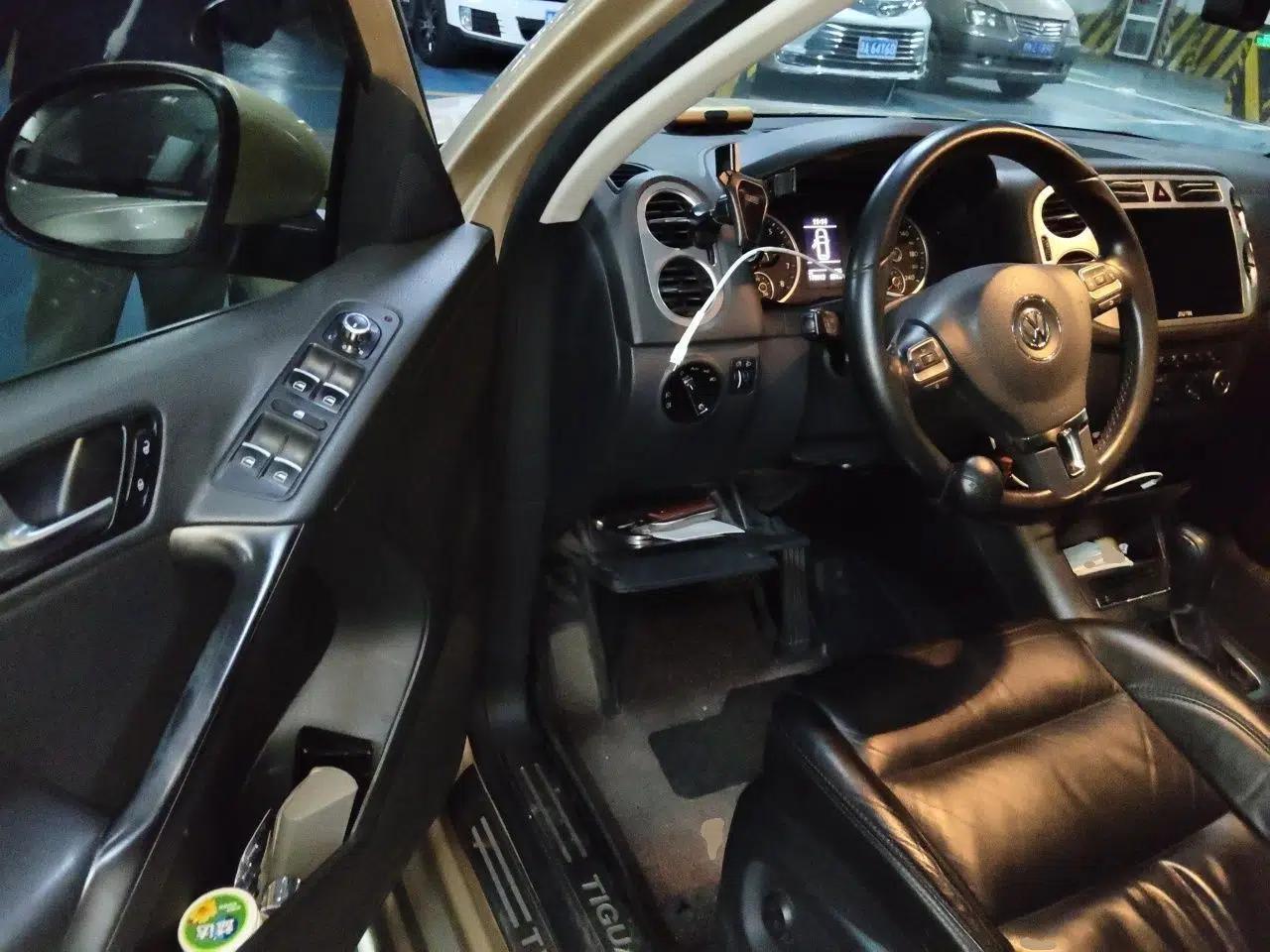 Volkswagen Tiguan 2012 1.8TSI Automatic Two-Wheel Drive Elite Edition — миниатюра 16