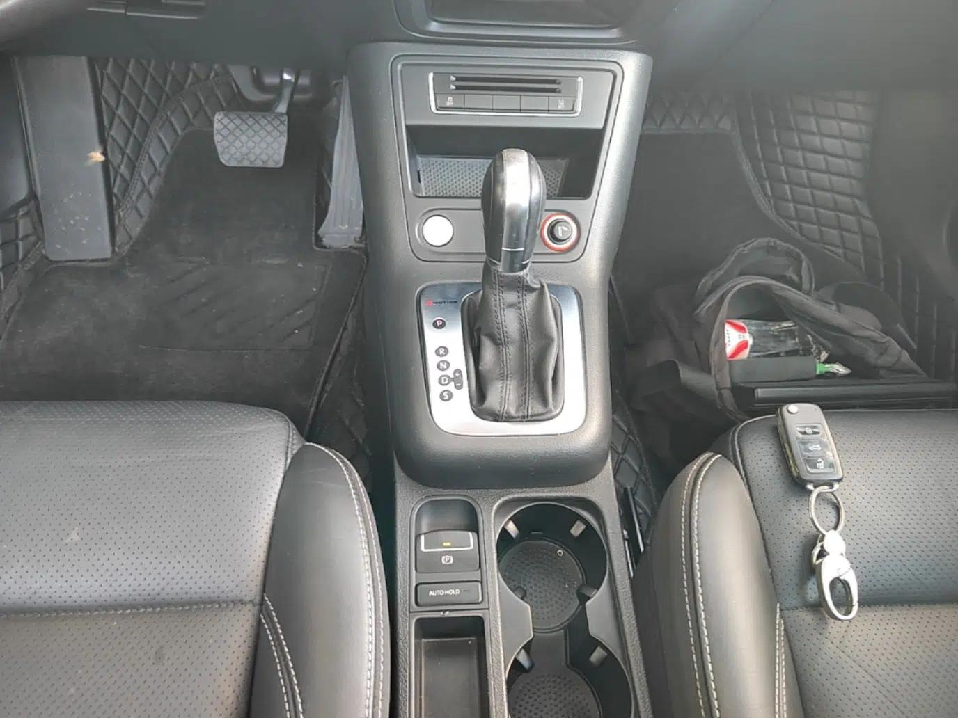 Volkswagen Tiguan 2016 300TSI Automatic All-Wheel Drive Luxury Edition — миниатюра 16